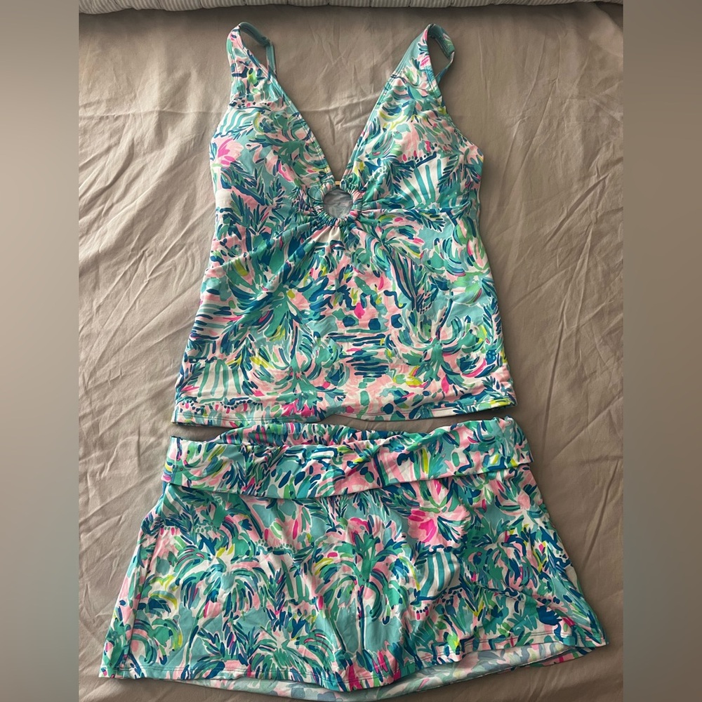 Lilly Pulitzer Calah skirt and Brenta Tankini Top size 8 bathing suit